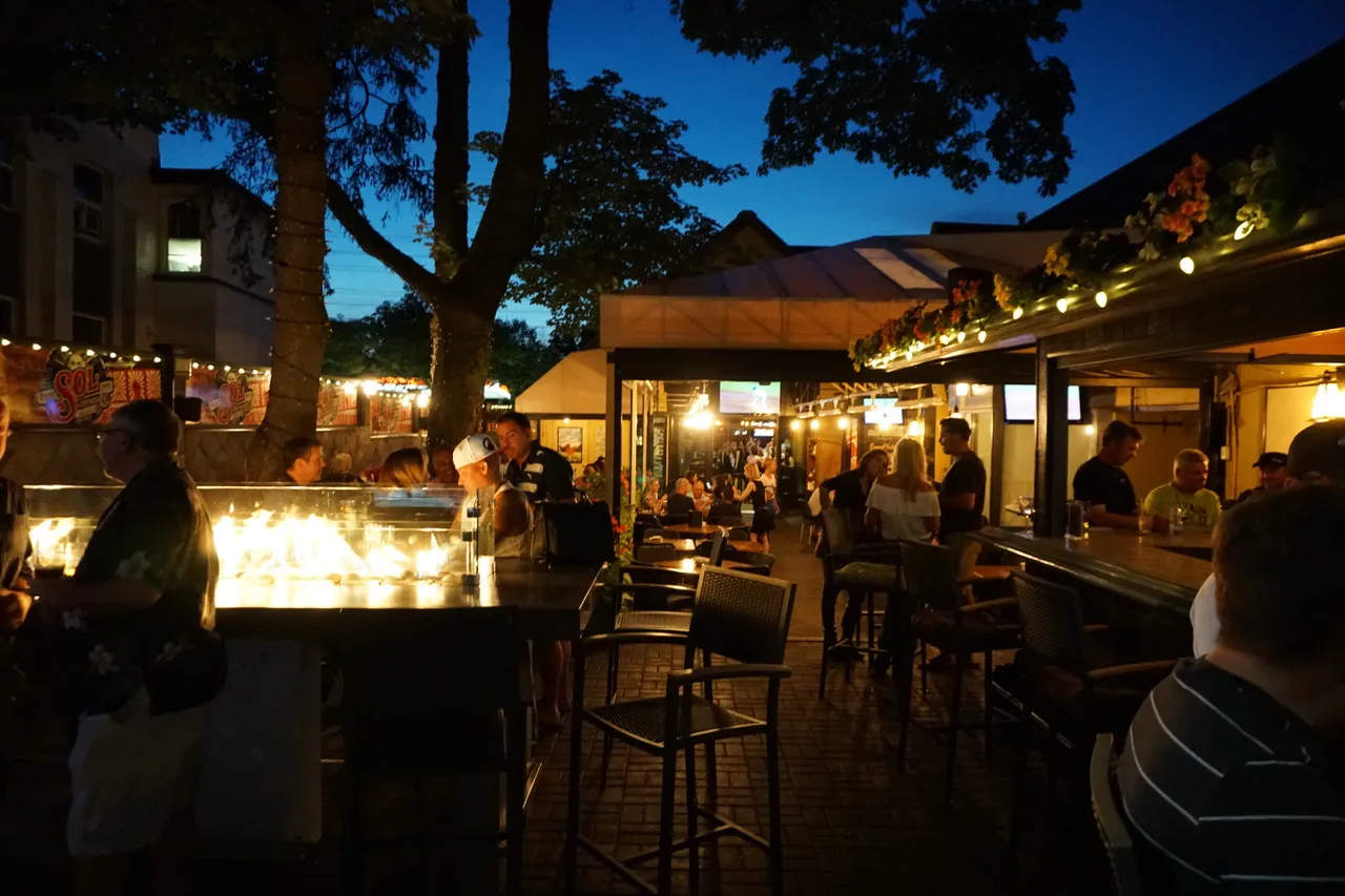 Clarkson Pump and Patio — sister restaurant of Pump House Grille Co. in Mississauga