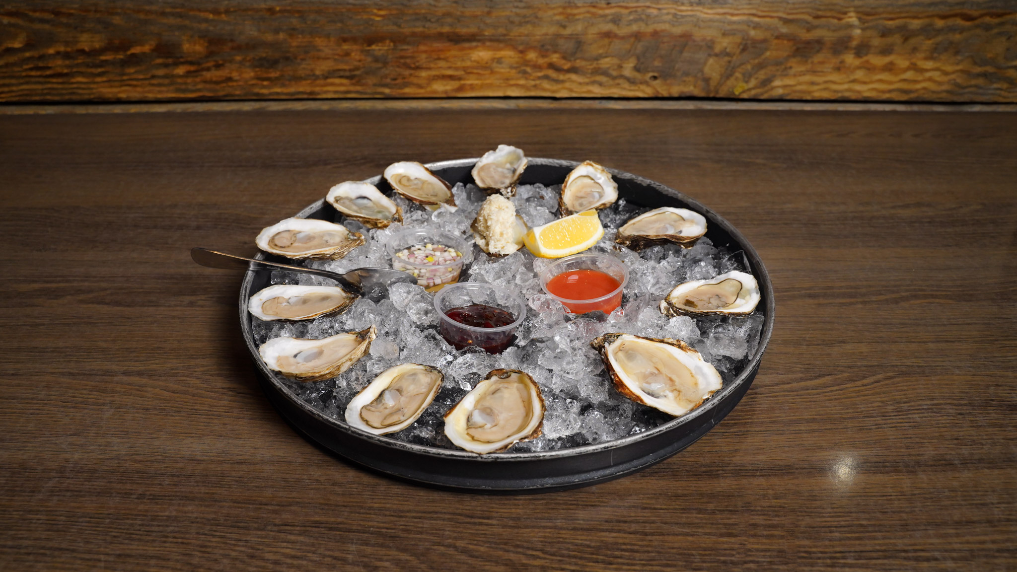 Fresh oysters at Pump House Grille Co. — raw bar and oyster selection in Port Credit, Mississauga